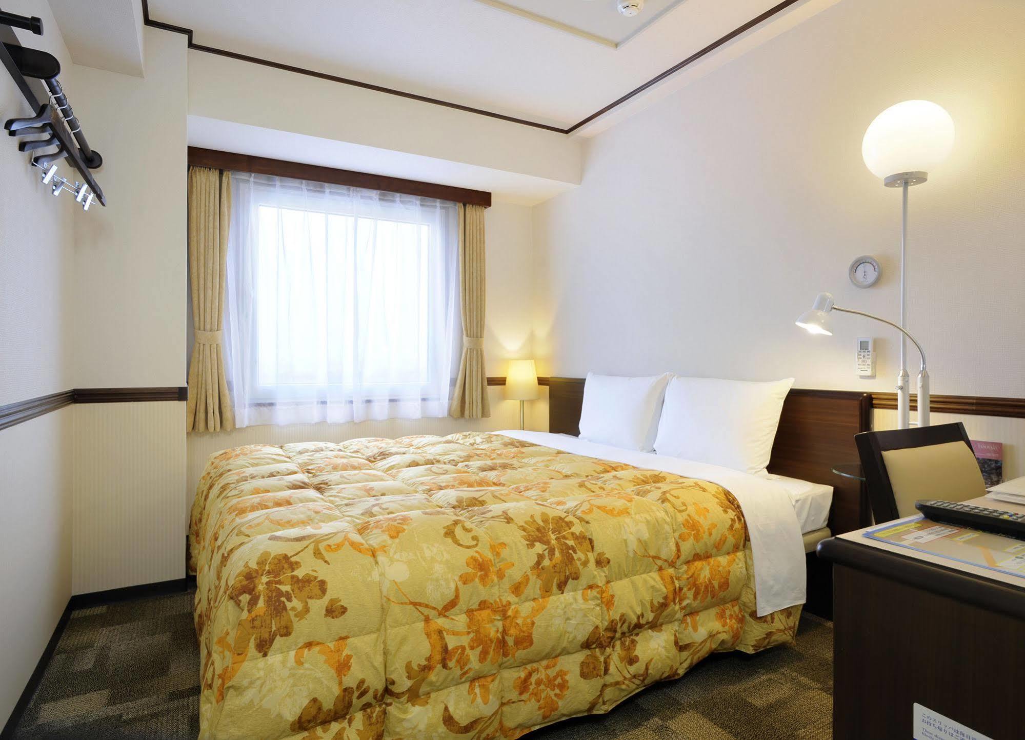 Toyoko Inn Saitama Shintoshin Ngoại thất bức ảnh